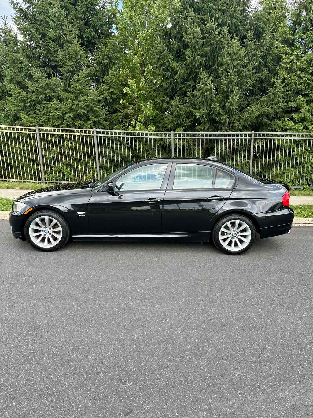 bmw 3 series 2011 WBAPK5G56BNN51883 image bmw 3 series 2011 WBAPK5G56BNN51883 image
